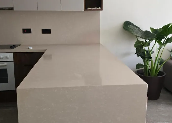 Dahan Sirena Lighthouse Luxury Apartmán *