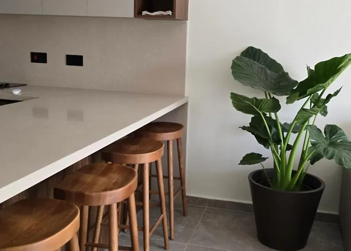 Dahan Sirena Lighthouse Luxury * Paphos